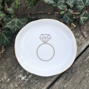 Sweet Water Decor Ring/Jewelry Tray